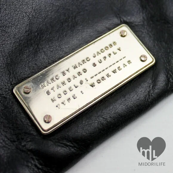 MARC BY MARC JACOBS Vintage Marchive Leather Messenger Bag